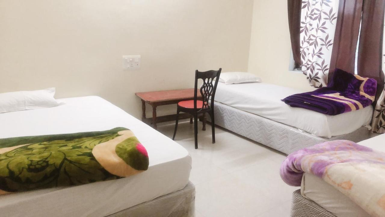 Lotus Residency Hotel พุทธคยา ภายนอก รูปภาพ